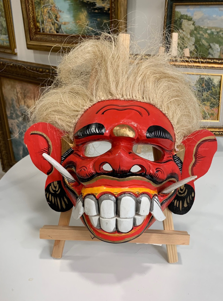 Маска настенная Баронг 35х25 см 