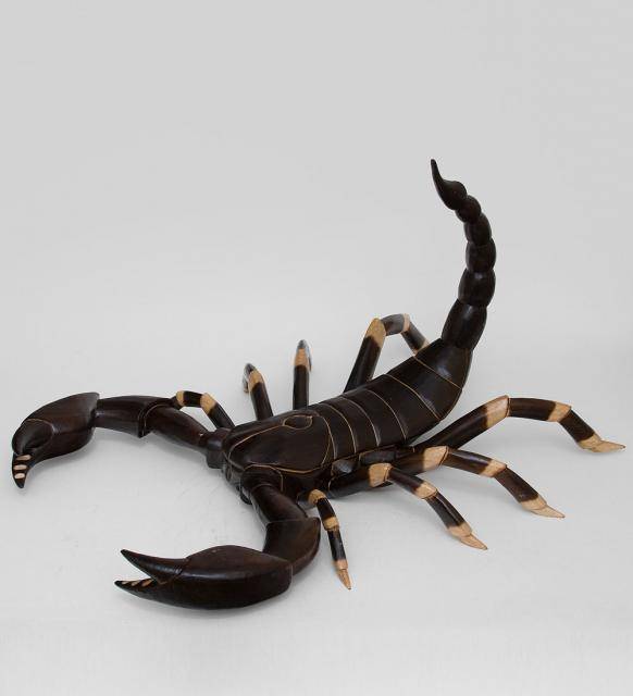 Фигурка "Скорпион" (албезия, о. Бали) 50cm.